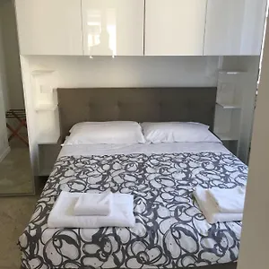 Porta Venezia - Downtown Apartamento Milán